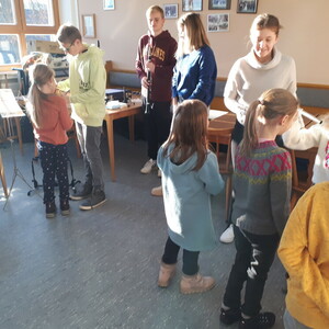 Besuch der Stadtkapelle an der Grundschule