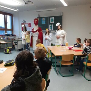 Nikolaus an der Grundschule